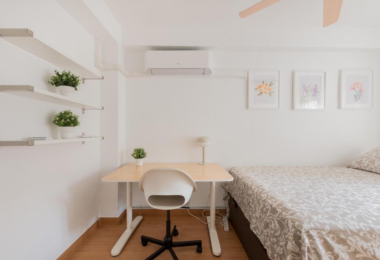 Ferienwohnung Caja Magica Arrendamiento De Temporada Madrid Exterior foto